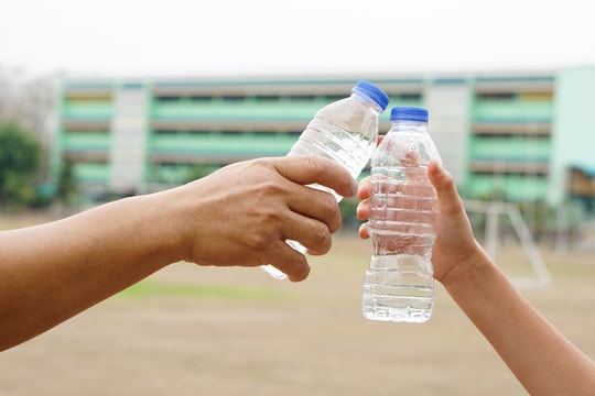 Vội khám, xét nghiệm viêm gan B vì sợ lây từ đồng nghiệp