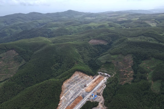 Hầm dài nhất cao tốc Bắc Nam trước ngày thông xe