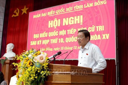 Trưởng Ban Nội chính Trung ương Phan Đình Trạc tiếp xúc cử tri tại Lâm Đồng