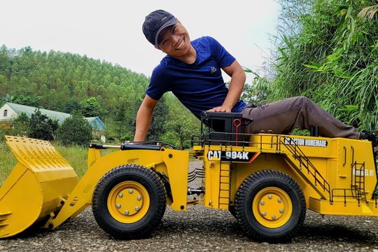 Dàn xe công trình tí hon của anh thợ điện lạnh