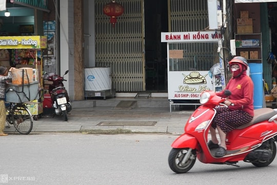 Số người ngộ độc sau ăn bánh mì ở Quảng Ngãi tăng hơn 100