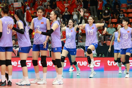 SEA Games ngày 15/12: Chờ vàng từ bóng chuyền