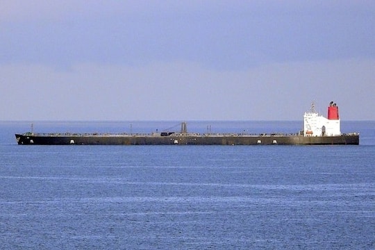 Hành tung bí mật của tàu dầu bị Mỹ bắt ngoài khơi Venezuela