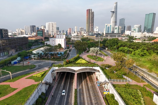 Cấm ôtô qua hầm sông Sài Gòn để vận hành hệ thống chữa cháy