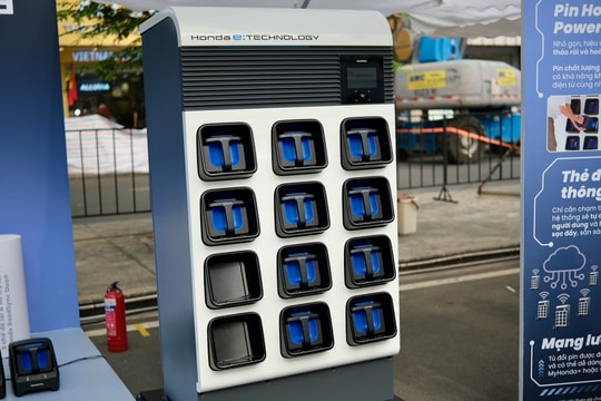 Honda vận hành tủ đổi pin xe máy điện tại Việt Nam vào 2026