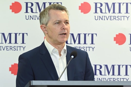 Đại học RMIT đón Bộ trưởng Giáo dục Australia đến thăm
