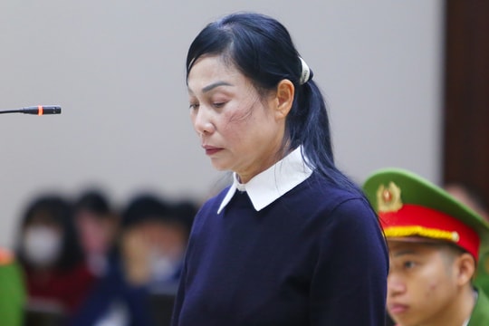 Cựu Bí thư Tỉnh ủy Thúy Lan khai 'góp công sức đưa kinh tế Vĩnh Phúc đi lên'