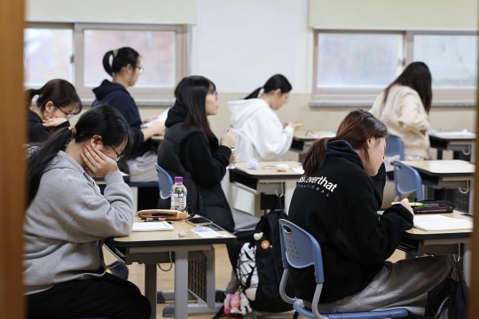 Đề xuất xóa sổ kỳ thi đại học ở Hàn Quốc