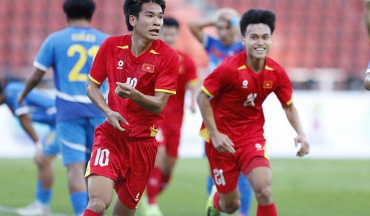 Đội tuyển U22 Việt Nam vào chung kết bóng đá nam SEA Games 33