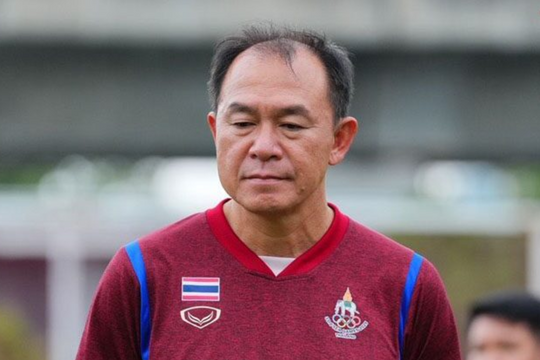 Chật vật thắng Malaysia, HLV Thái Lan gửi 'chiến thư' cho U22 Việt Nam