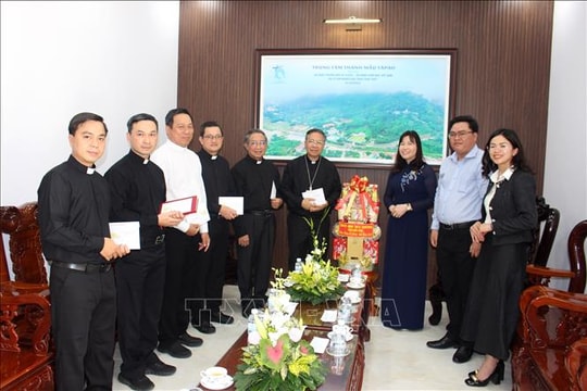 Nhiều hoạt động Giáng sinh nhân văn gắn kết đồng bào dân tộc, tôn giáo