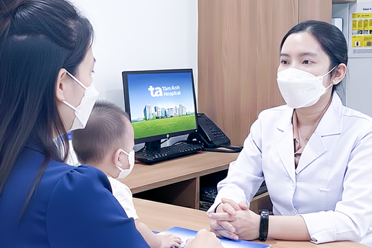 Bé 6 tháng tuổi có thể xóa bớt bằng laser được không?