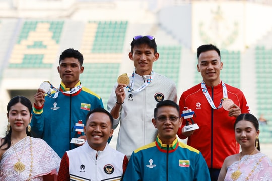 SEA Games 33 'diễn lại' lễ trao huy chương vì nhầm quốc kỳ