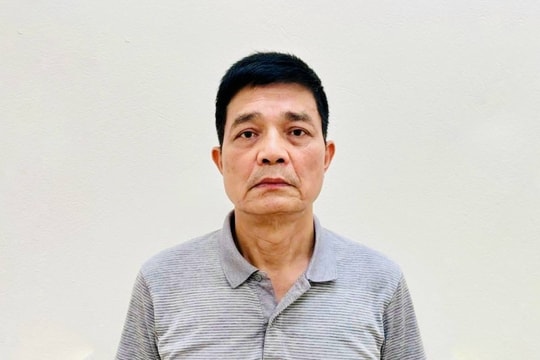 Luật ngầm tiền 'bôi trơn hồ sơ' tại Cục An toàn thực phẩm