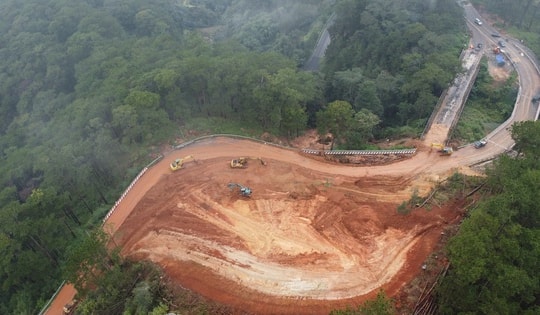 Đèo D'ran thông xe, đường lên Đà Lạt lưu thông ổn định