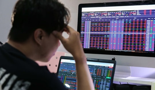 Hàng loạt cổ phiếu "bom tấn" rớt giá thảm sau IPO, nhà đầu tư khóc ròng, vì sao?