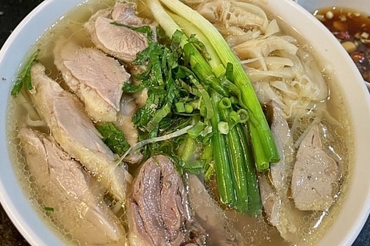 Sốc phản vệ do dị ứng gia vị món ăn