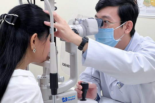 Không đeo kính cận thường xuyên có hại mắt?