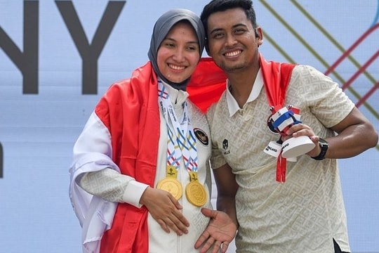 Bà bầu giành cú đúp HC vàng SEA Games