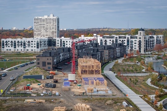 Cách giải bài toán nhà ở trái ngược tại hai thành phố Mỹ