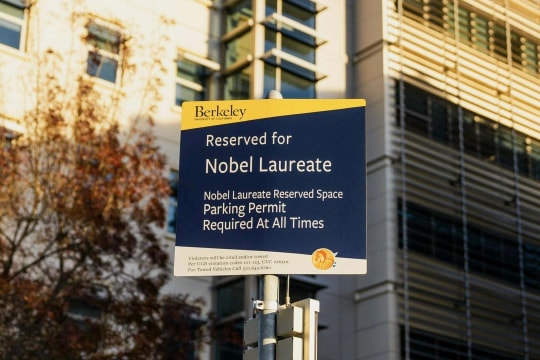 Đặc quyền 'có một không hai' cho giải Nobel ở đại học công số 1 nước Mỹ