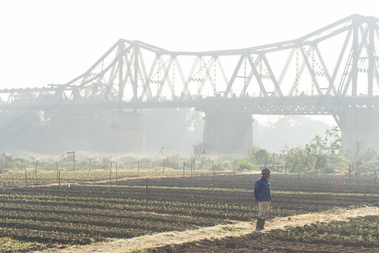 Chất lượng không khí Hà Nội trở lại mức xấu