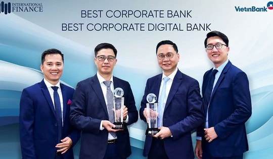 VietinBank nhận cú đúp giải thưởng quốc tế dành cho ngân hàng doanh nghiệp