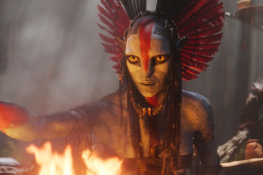 Khán giả Việt Nam khen 'Avatar 3' trong suất chiếu đầu tiên