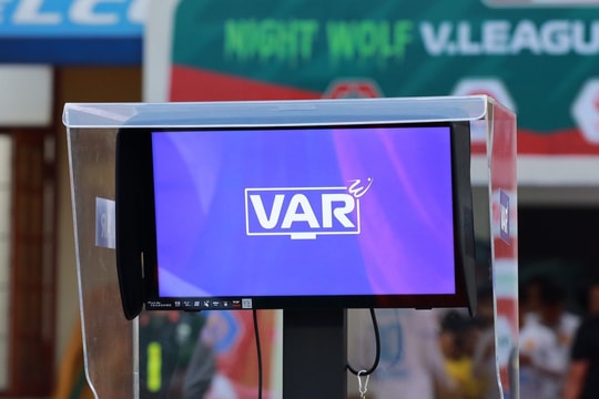 Trọng tài liên tục gây bức xúc, U22 Việt Nam đá chung kết vẫn không có VAR