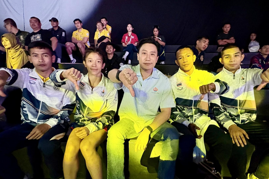 Bị nợ lương 3 tháng vẫn dự SEA Games, võ sĩ Thái Lan ấm ức tố 'người nhà' xử ép