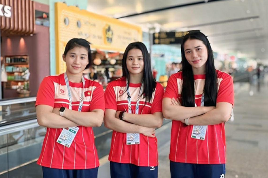 Ngỡ ngàng 3 chị em đô vật Việt Nam đánh đâu thắng đó, giành 3 HCV SEA Games