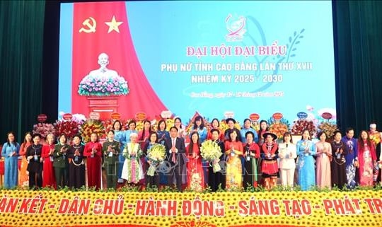 Khơi dậy ý chí tự lập, khát vọng vươn lên của phụ nữ