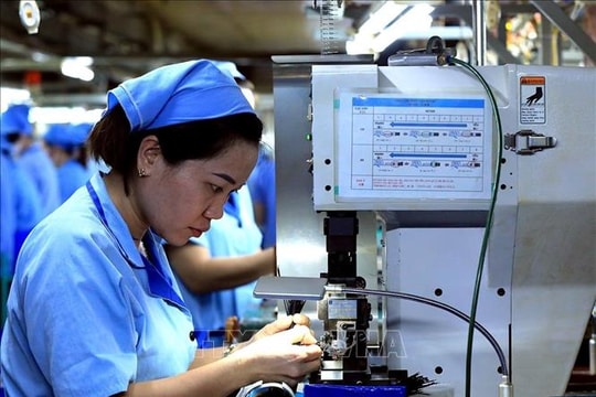 Tăng trưởng kinh tế Việt Nam qua ‘lăng kính’ của chuyên gia UOB