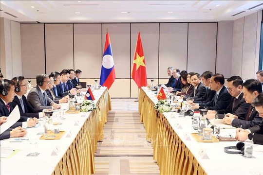 Tham vấn chính trị cấp bộ trưởng ngoại giao Việt Nam - Lào lần thứ 12