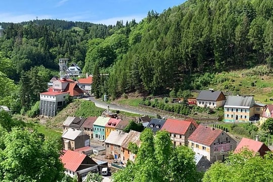 Nguồn gốc ít người biết của đồng USD đầu tiên