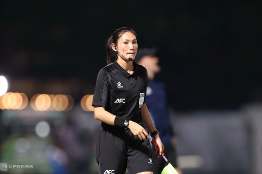 Chuyên gia châu Á: 'Thông cảm được nếu nói trọng tài cướp bàn thắng của Việt Nam'