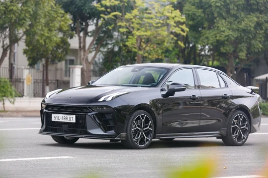 Lynk & Co giảm giá xe cao nhất 100 triệu đồng tháng 12