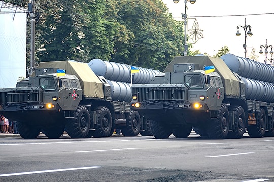 Na Uy chi 50 triệu USD mua tên lửa S-300 cho Ukraine
