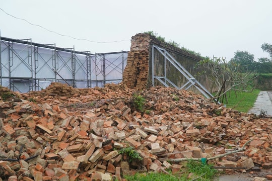 Huế khẩn cấp phục hồi tường Hoàng Thành bị sập