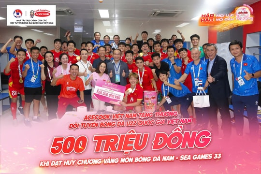 Acecook Việt Nam thưởng nóng 500 triệu đồng cho Đội tuyển U22 Việt Nam