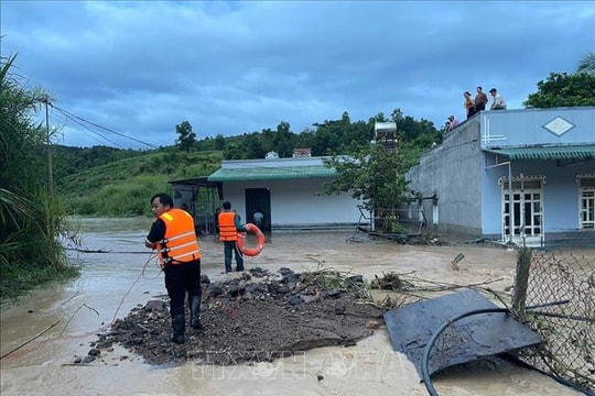 Lâm Đồng mưa lớn, cảnh báo nguy cơ lũ quét và sạt lở đất