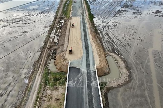 Thông xe kỹ thuật dự án thành phần 1 cao tốc Châu Đốc - Cần Thơ - Sóc Trăng