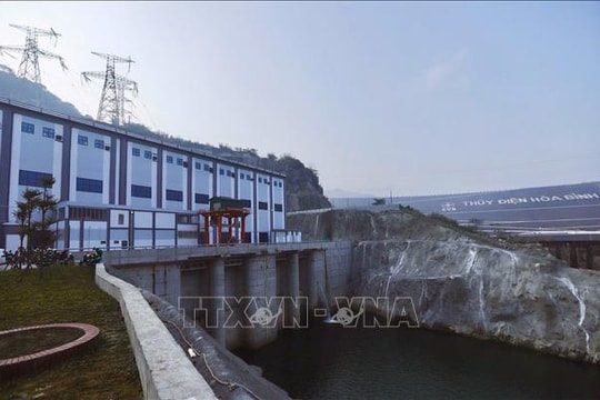 Khánh thành Nhà máy Thủy điện Hòa Bình mở rộng