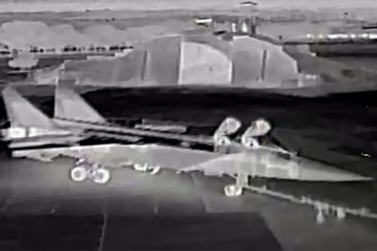 Ukraine tuyên bố phá hủy tiêm kích MiG-31 Nga ở Crimea