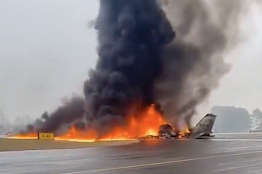 Rơi máy bay hạng nhẹ ở Mỹ, tay đua xe nổi tiếng thiệt mạng