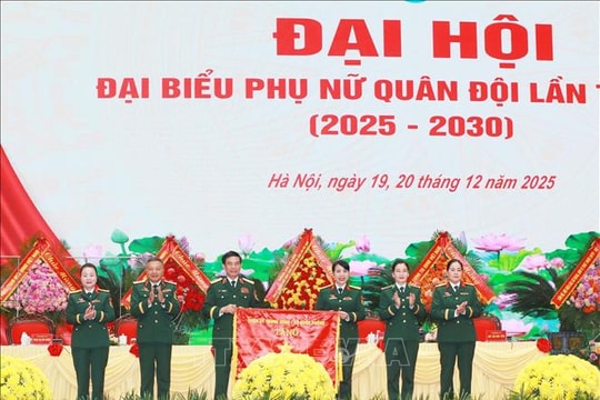 Thực hiện '3 quan tâm' và '3 đổi mới' đối với phong trào phụ nữ toàn quân