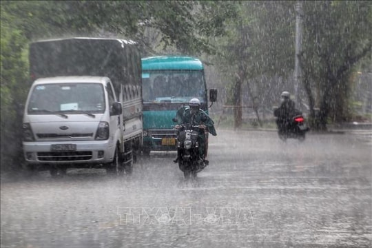 Trung Bộ và Tây Nguyên cục bộ có mưa to
