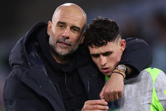 Guardiola: 'Khi 75 hay 76 tuổi, tôi sẽ rời Man City'