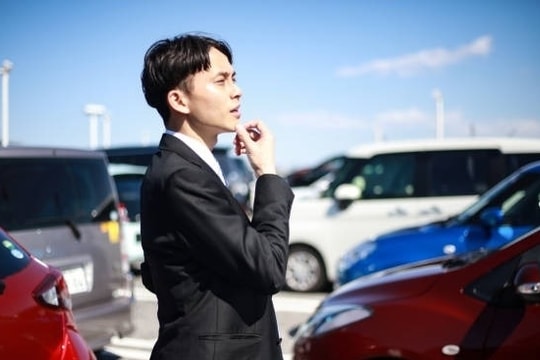 Bài toán tuổi 24 mua ôtô khi lương 16 triệu