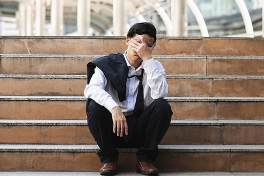 Cú sốc thất nghiệp tuổi 30 dù tôi có bằng Thạc sĩ, IELTS 8.0